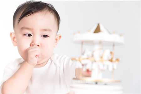 现在到找代孕多少钱-上海代孕孩子有别人细胞吗_人工喂养婴儿的温度是多少度